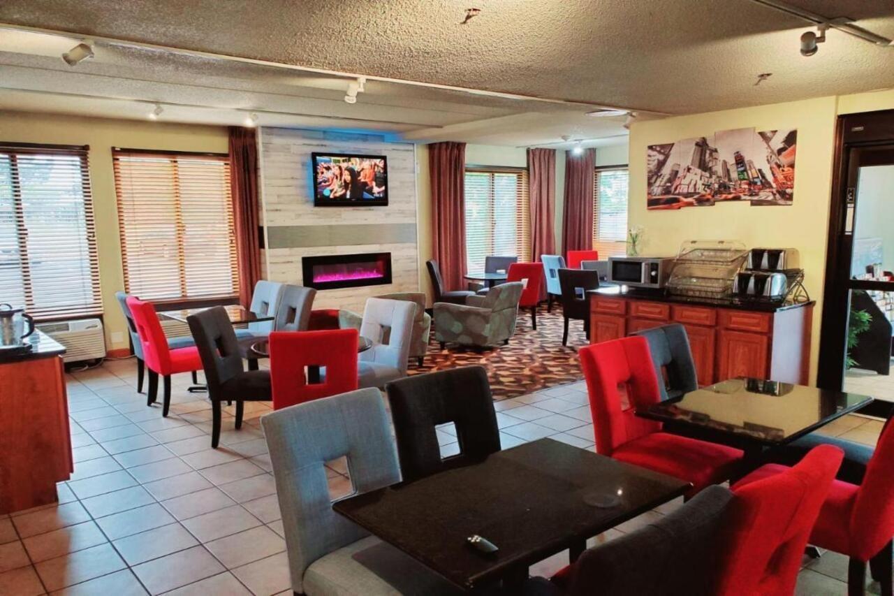 נורת' קנטון Country Inn & Suites By Radisson, Canton Near Hall Of Fame מראה חיצוני תמונה