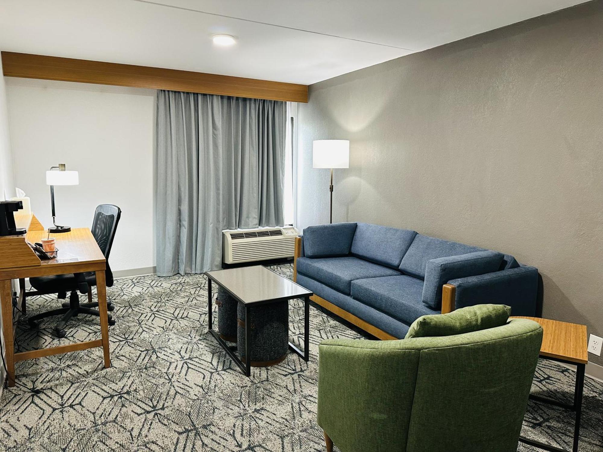נורת' קנטון Country Inn & Suites By Radisson, Canton Near Hall Of Fame מראה חיצוני תמונה
