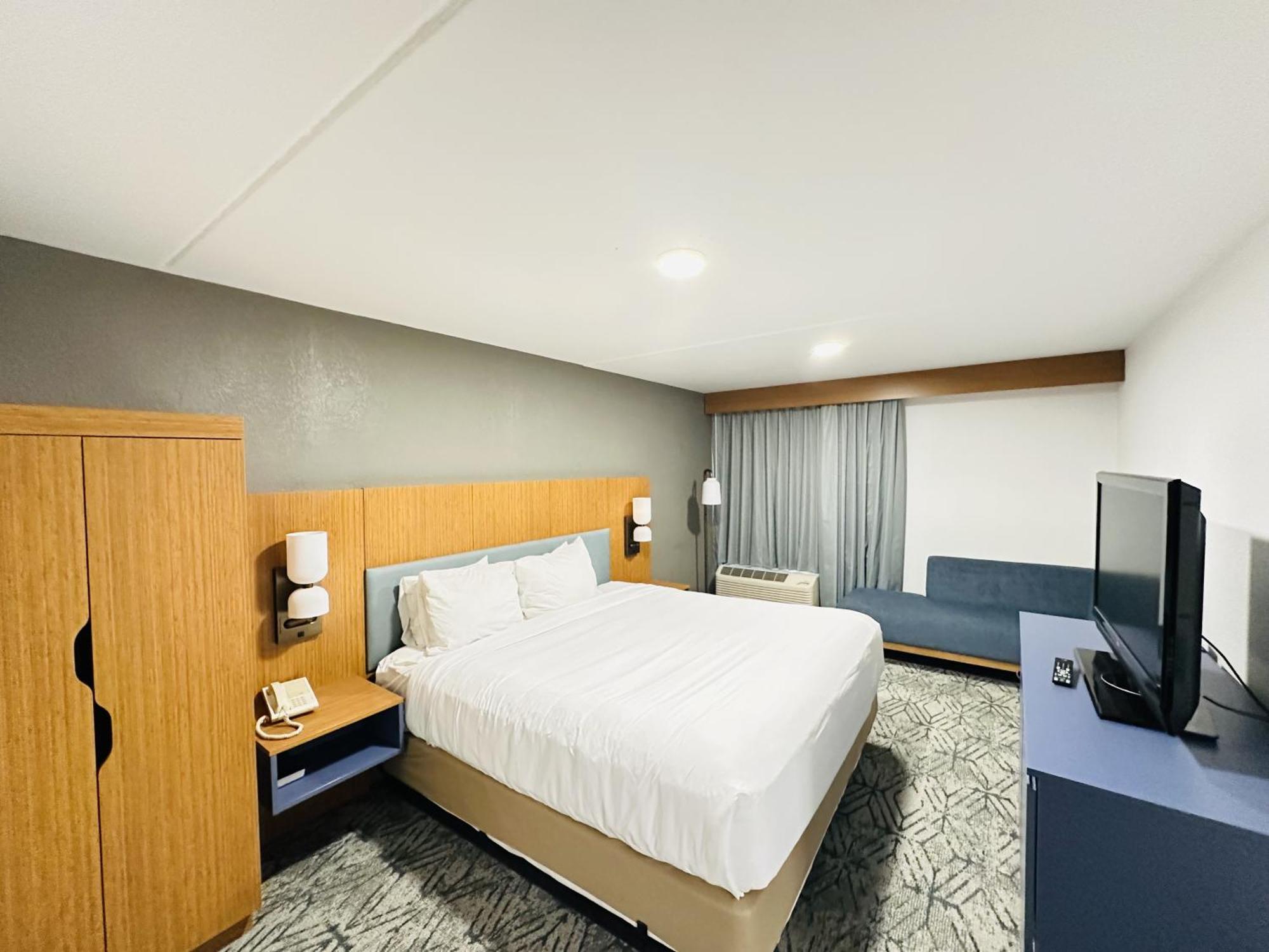 נורת' קנטון Country Inn & Suites By Radisson, Canton Near Hall Of Fame מראה חיצוני תמונה