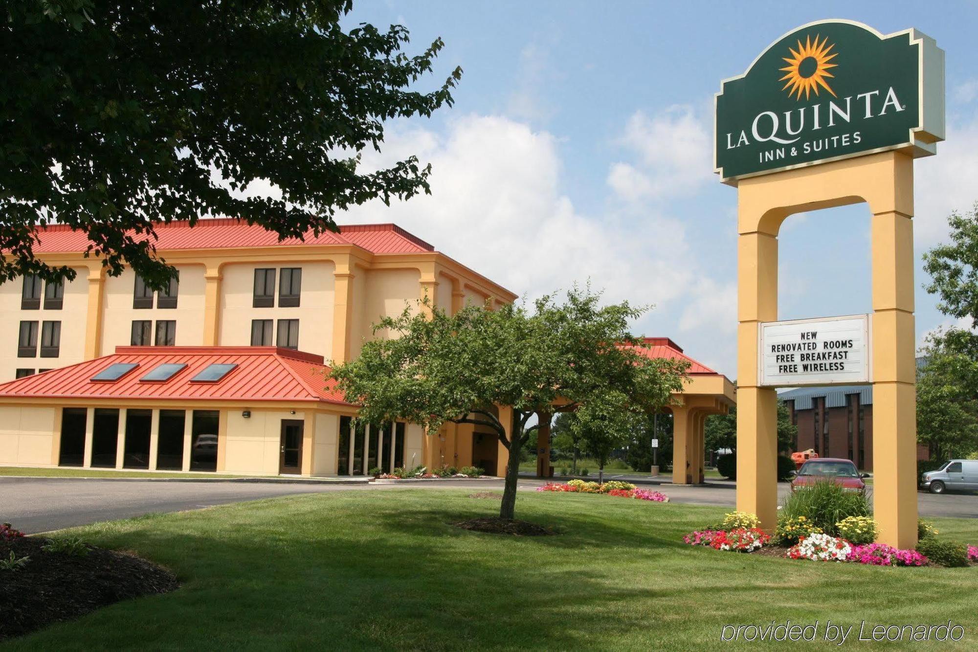 נורת' קנטון Country Inn & Suites By Radisson, Canton Near Hall Of Fame מראה חיצוני תמונה
